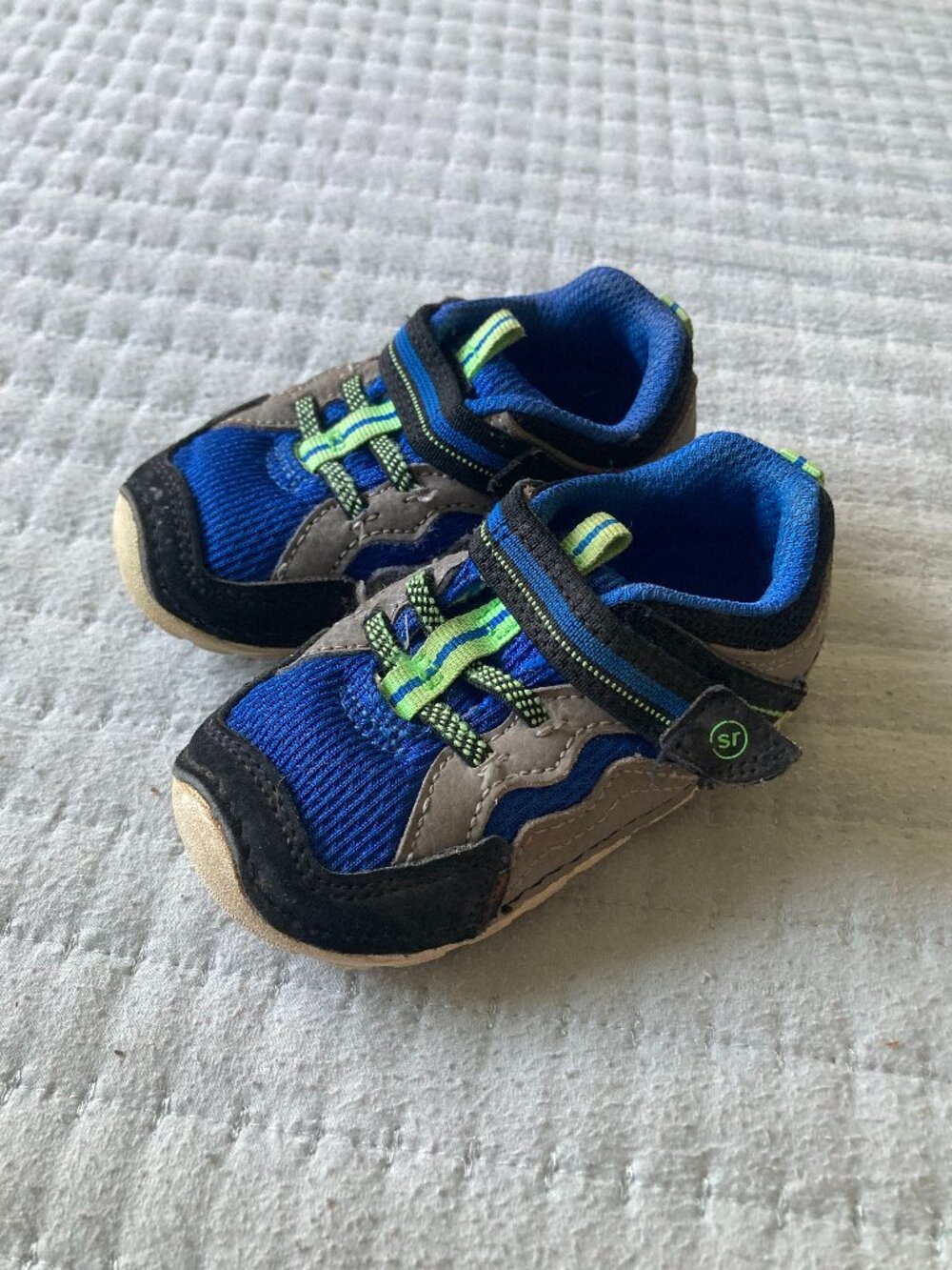 Stride Rite Sneakers, size 5